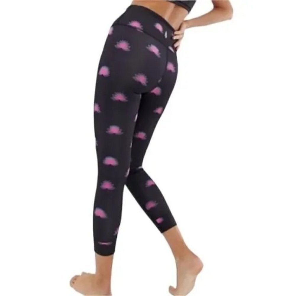 Free People Movement Leggings 7/8 Length Tights Lotus Print Black Women's S